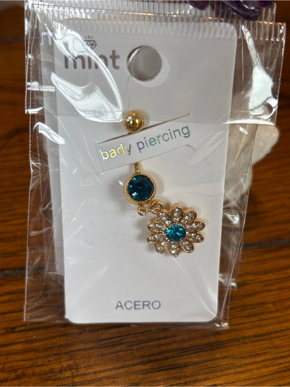 Belly button jewelry daisy flower charms‎ in different colors u pick color stone
